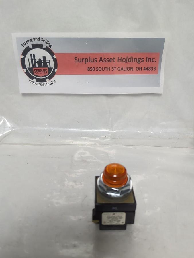 Used GE,CR104PXG48,ILLUMINATED AMBER BUTTON 24V AC/DC PRE-OWNED