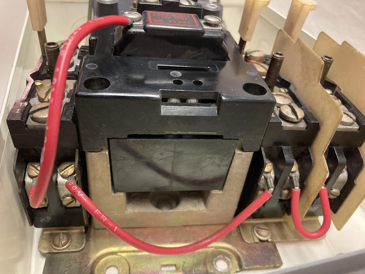 Used Allen-Bradley,709-BAA3,AC Automatic Starter Enclosure Type 1 Size 1 Ser K