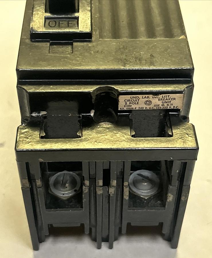 Used GENERAL ELECTRIC,TEI22030,CIRCUIT BREAKER 30A 240V 2POLE