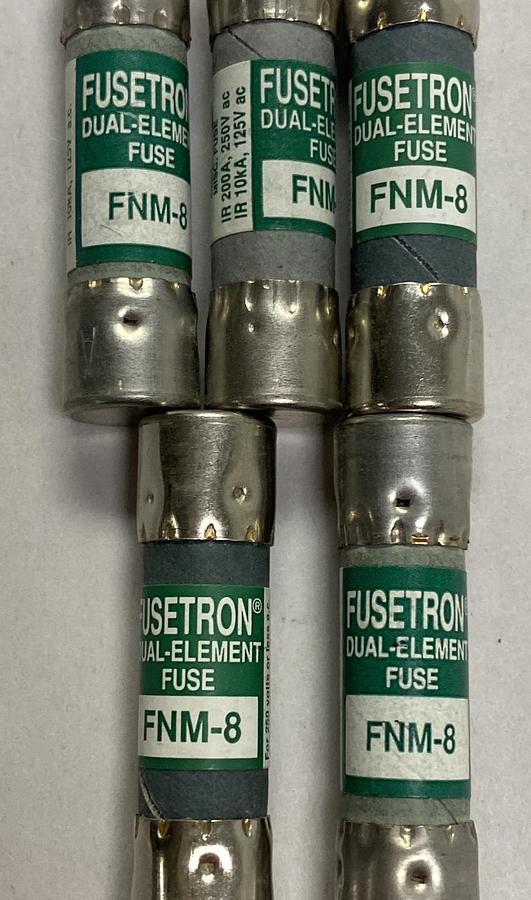 COOPER BUSSMANN,FNM-8,FUSETRON 8 AMP FUSE LOT OF 5 NEW NO BOX
