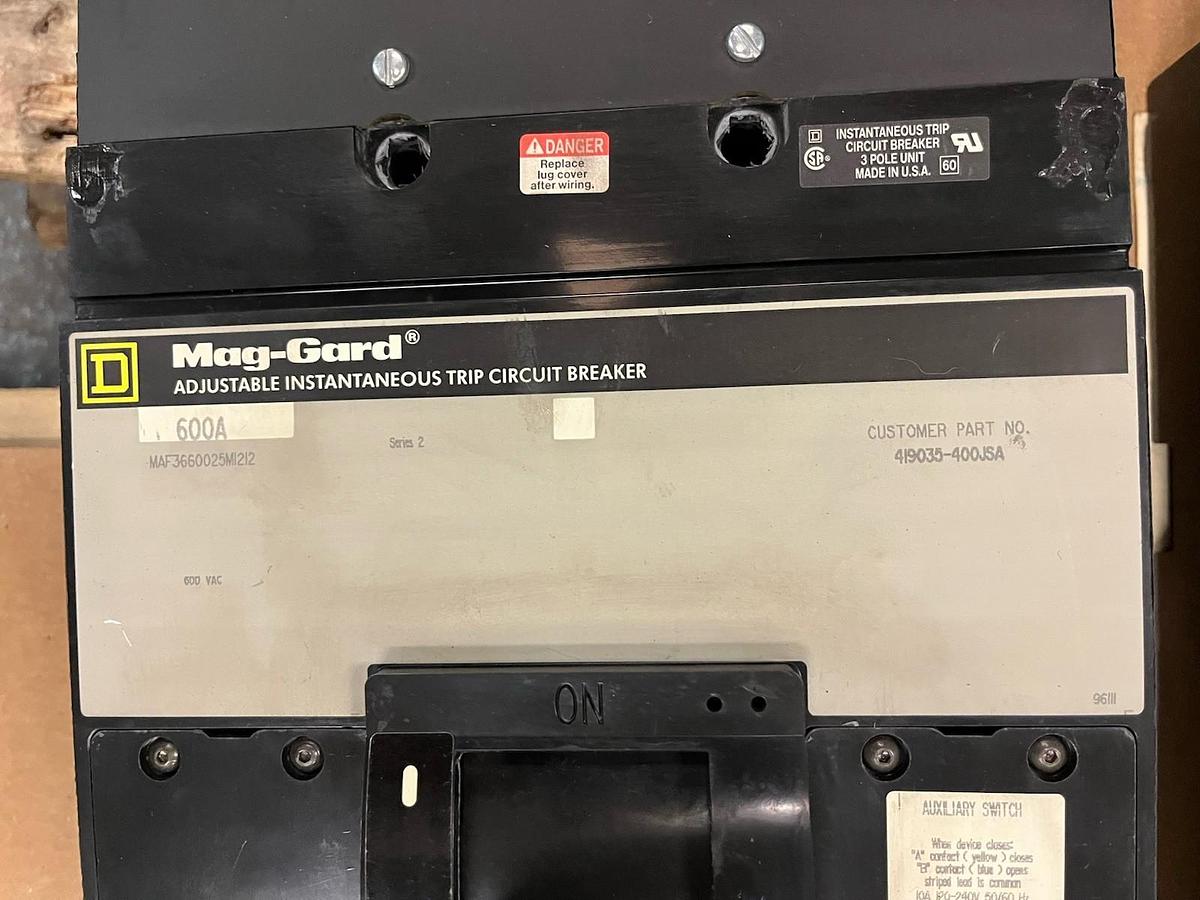 Used SQUARE D,MAF3660025M1212,MAG-GARD ADJUSTABLE INSTANT TRIP CIRCUIT BREAKER 600A