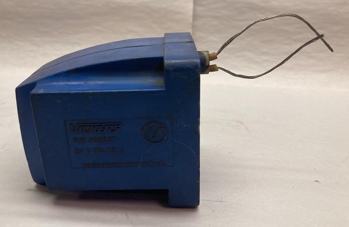 Used Vickers,400827,Solenoid Valve Coil 24VDC 1.5A