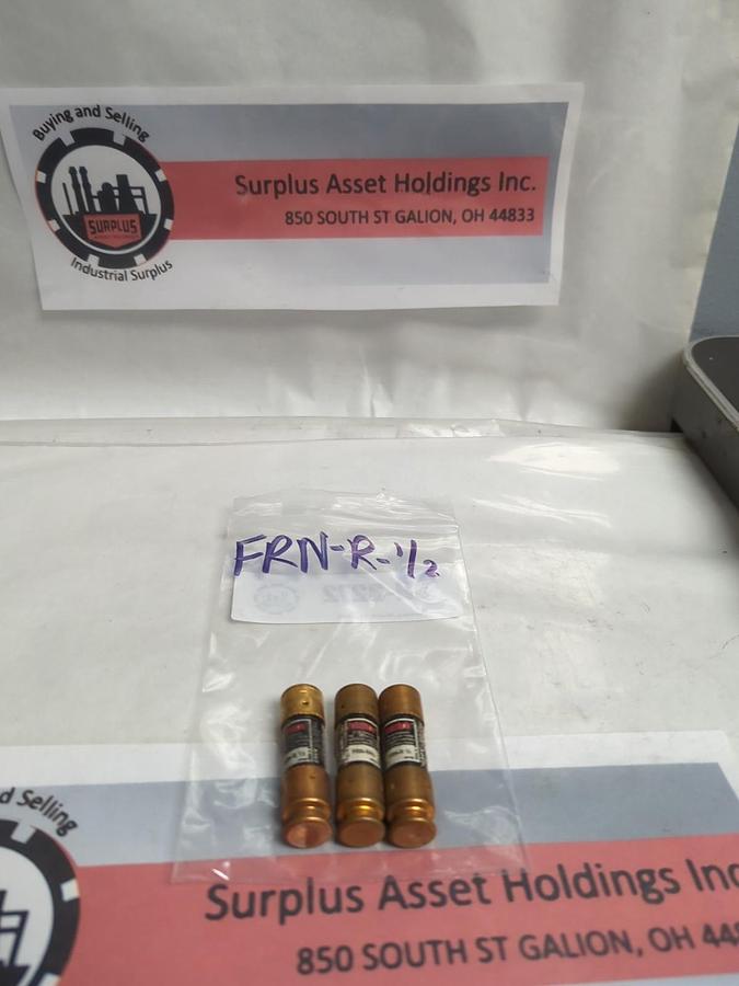 Used COOPER BUSSMANN,FRN-R-1/2,FUSETRON 1/2 AMP FUSE LOT OF 3 PRE-OWNED