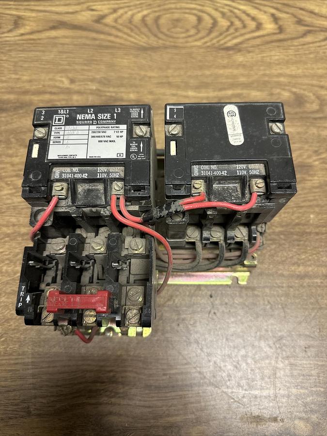 Used Square D,8736SCO8,Series A Size 1 Reversing Starter