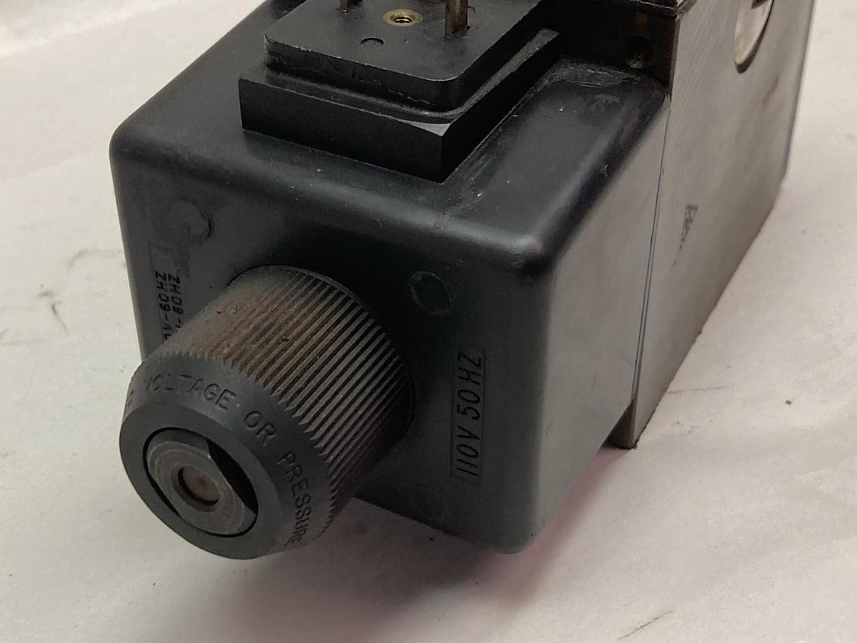 Used Rexroth,4WE10Y31/CW110N9Z45/V,Hydraulic Valve