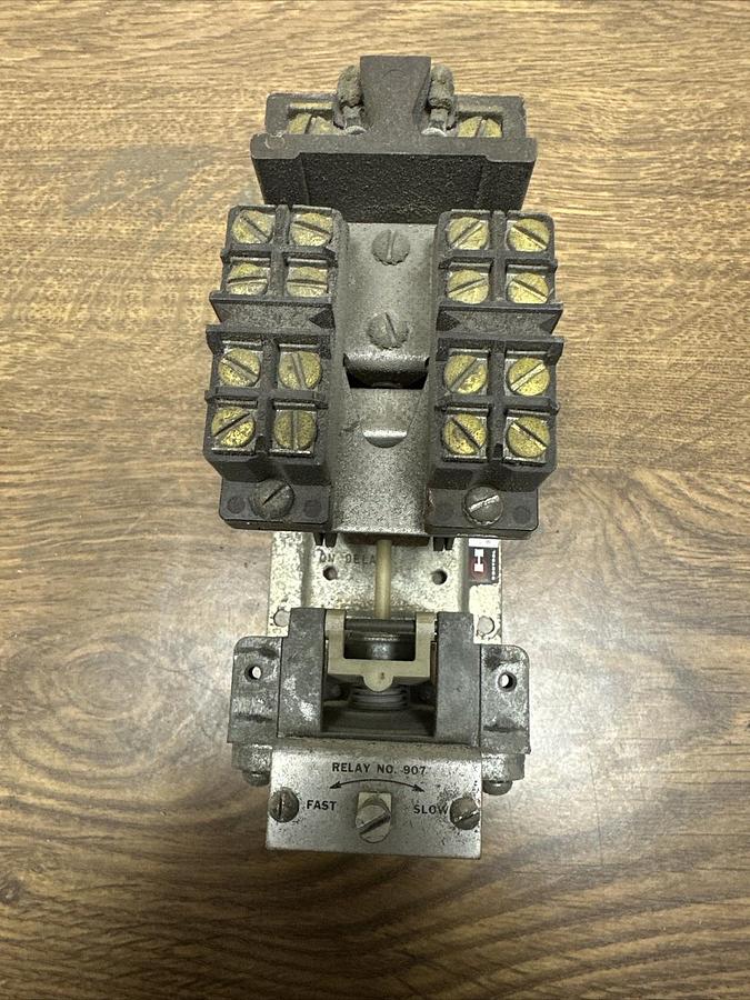 Used Cutler Hammer,10337H180A,Overload Protection Relay