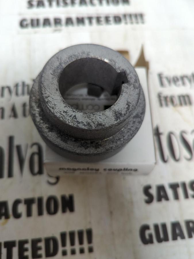 MAGNALOY,M200,COUPLING 11210  1-3/8X5/16 INCH NOS