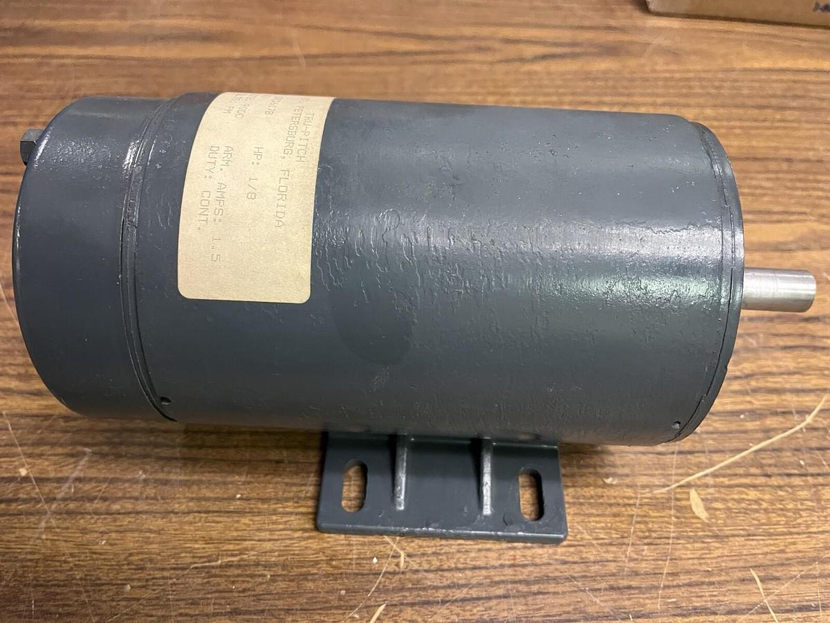 Used Tru Pitch,SR36178,DC Motor 1/8HP 90vdc 1800RPM