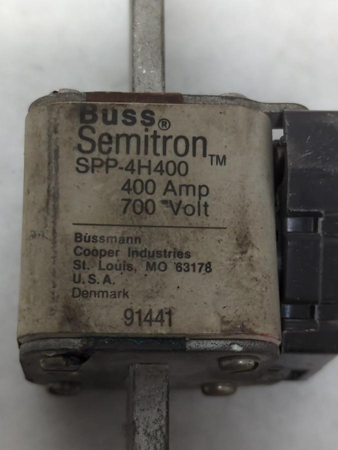 Used COOPER BUSSMANN,SPP-4H400,SEMITRON 400 AMP 700V FUSE PRE-OWNED