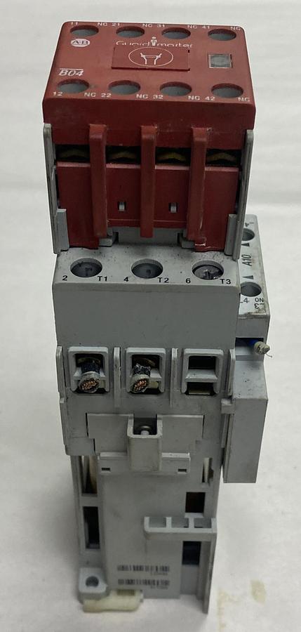Used Allen-Bradley,100-C30Z*00,Series C Contactor