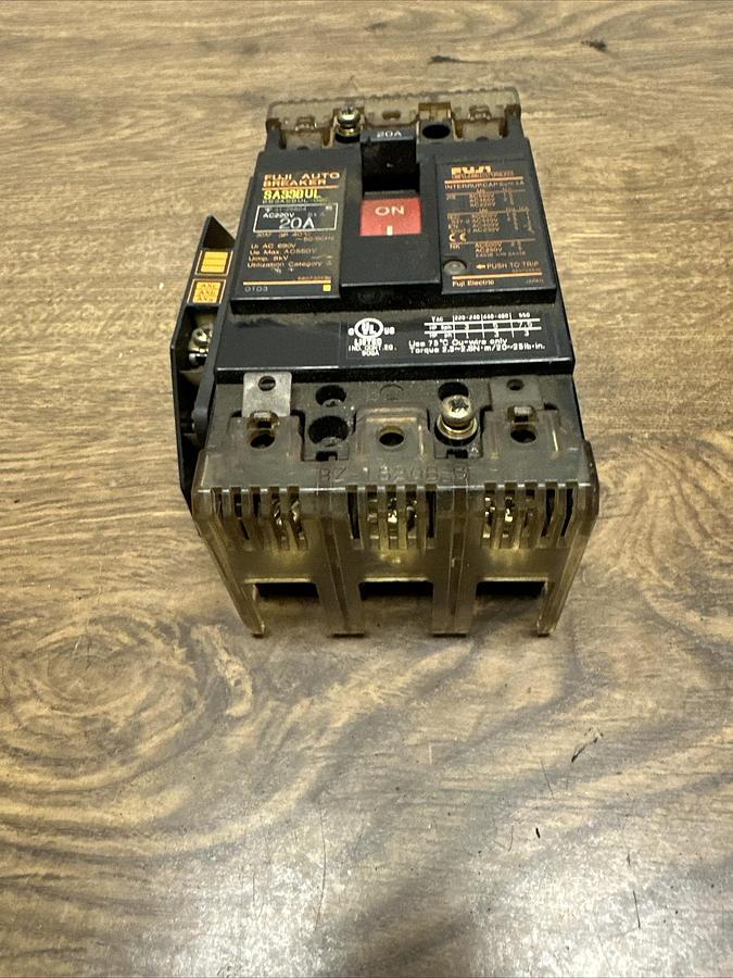 Used Fuji,SA33BUL,20 Amp Auto Breaker