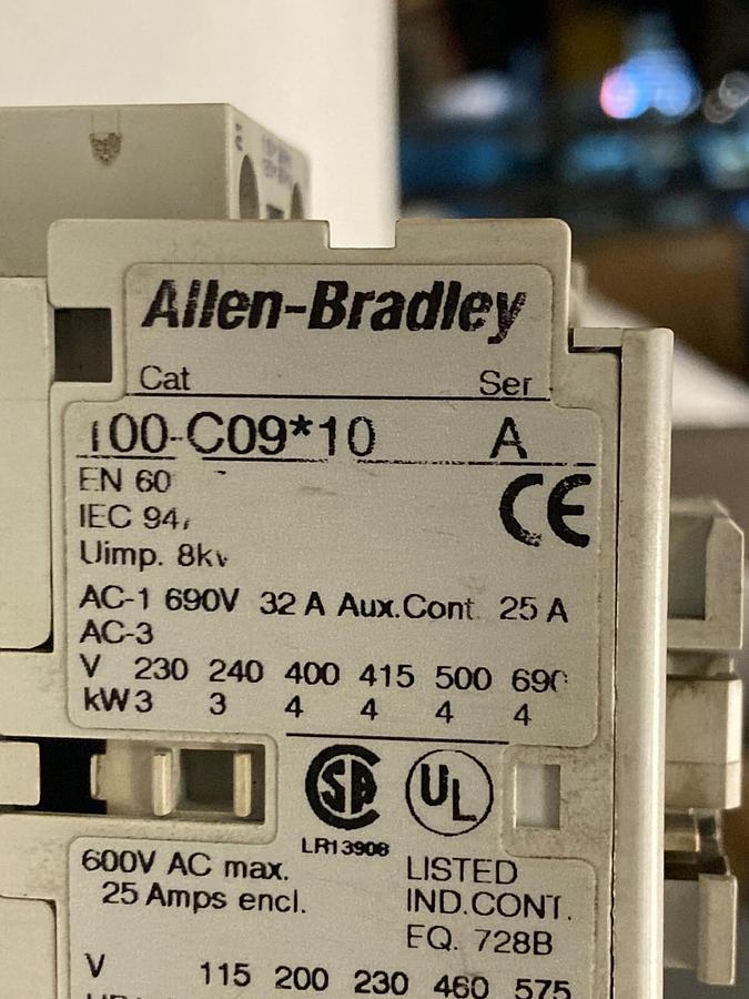 Used Allen Bradley,100-C09*10,Ser A Contactor w/193-EA1DB Ser B Overload Relay