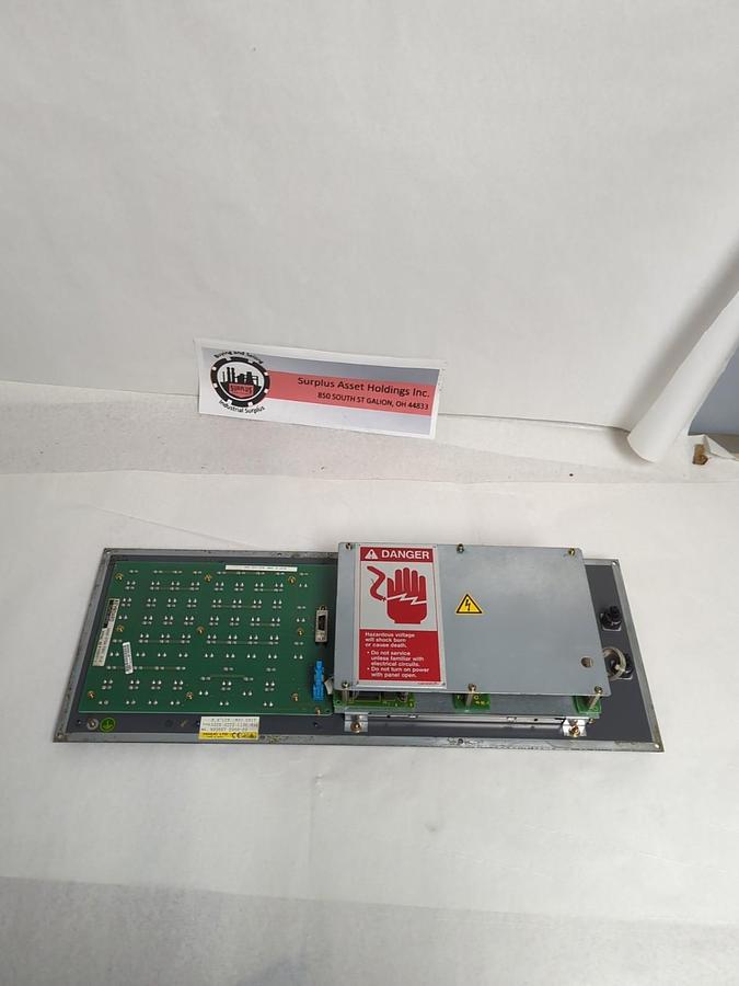 Used FANUC,A02B-0222-C136/MAR,8.4INCH LCD DISPLAY KEYBOARD UNIT PRE-OWNED