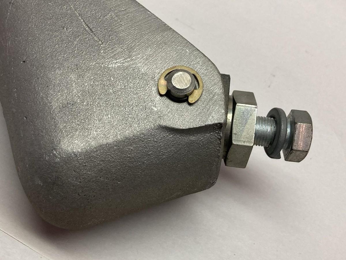 Unbranded,99570-x,One Arm Current Collector
