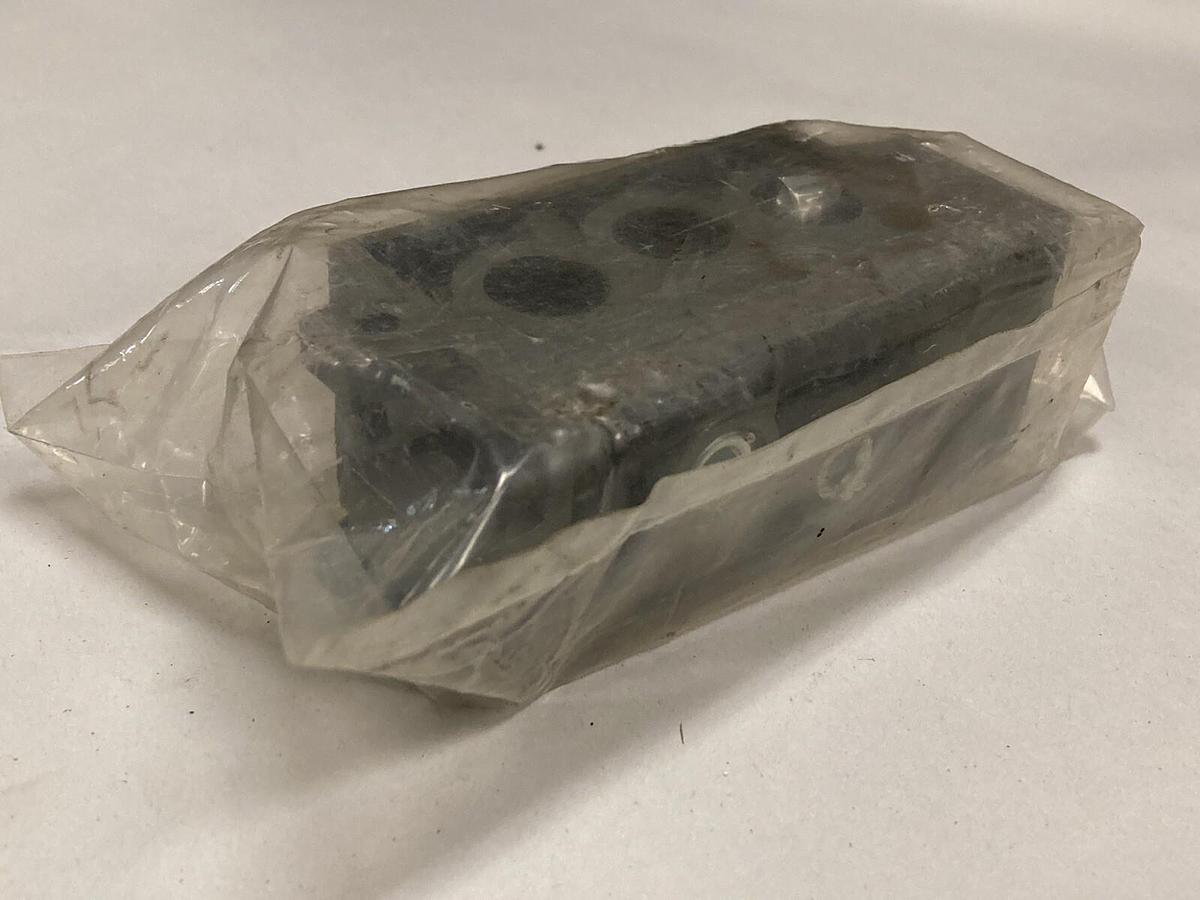 Used Numatics,239-240,Solenoid Valve Assembly