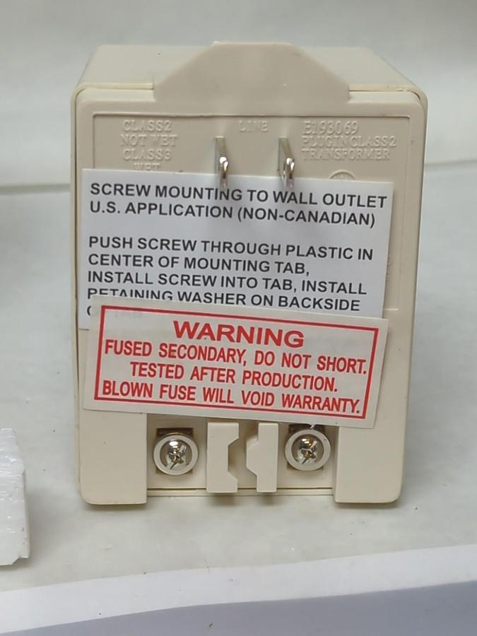 REVERE,RT-1850SL/M,PLUG IN TRANSFORMER 18VAC 50VA NOS