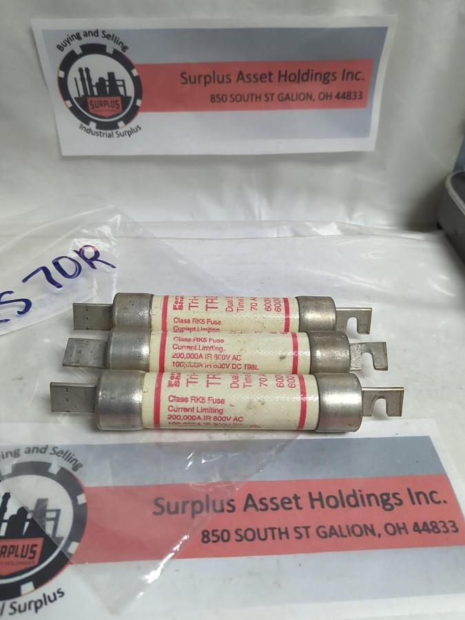 Used FERRAZ SHAWMUT,TRS70R,TRI-ONIC 70 AMP FUSE LOT OF 3 PRE-OWNED