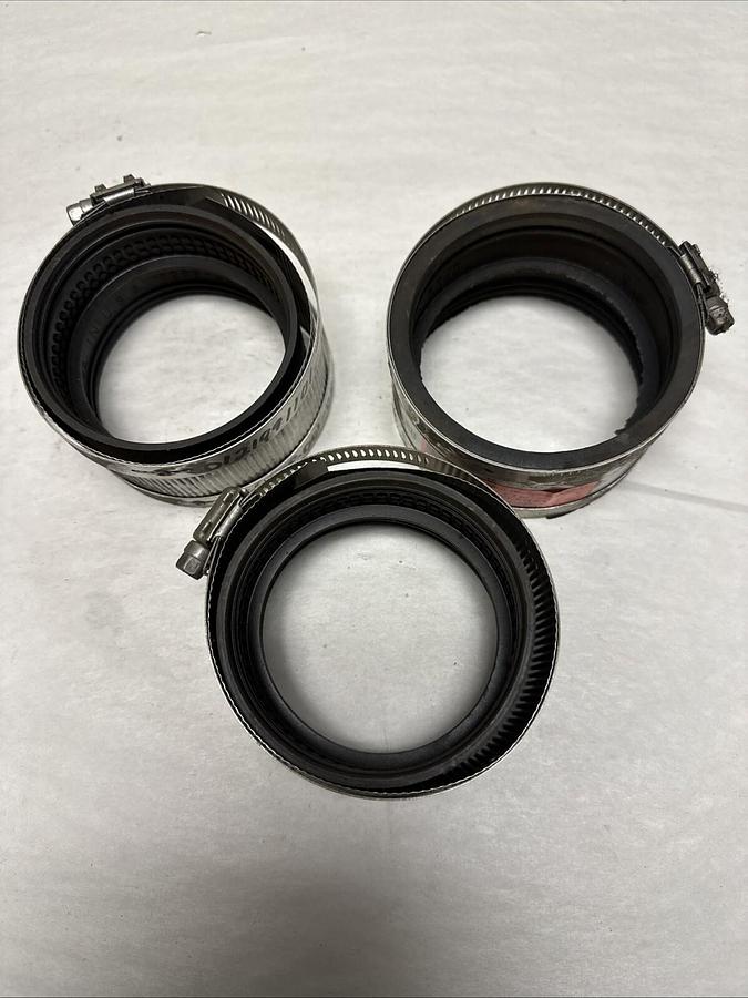 Mission,B70,3" Pipe Coupling No Hub LOT of 3