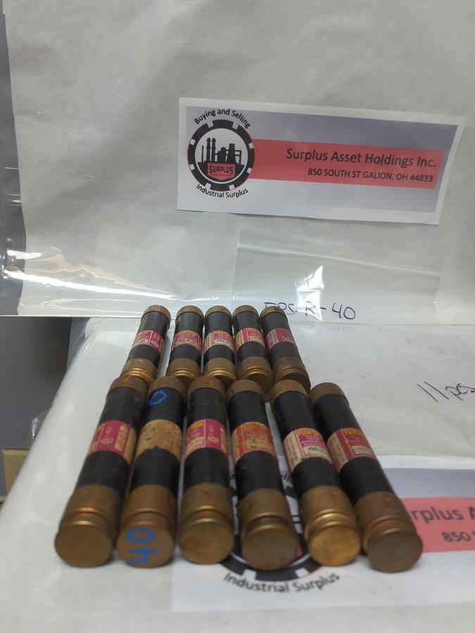 Used COOPER BUSSMANN,FRS-R-40,FUSETRON 40 AMP FUSE LOT OF 11 PRE-OWNED