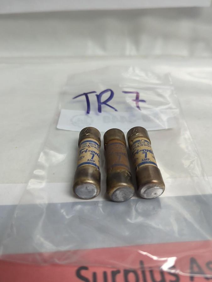 Used SHAWMUT,TR7,TRI-ONIC 7 AMP FUSE LOT OF 3 PRE-OWNED
