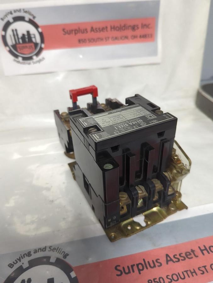 Used SQUARE D,8536-SCO 3,MOTOR STARTER SIZE 1 SERIES A PRE-OWNED