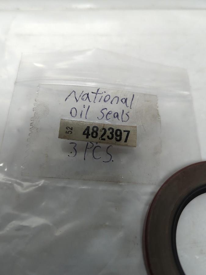 NATIONAL OIL SEALS,482397,OIL SEAL LOT OF 3 MISSING BOXES NOS