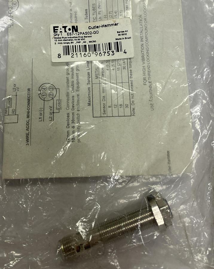 Eaton,E57-12PAS02-GD,Proximity Switch Lot Of 2 NOS