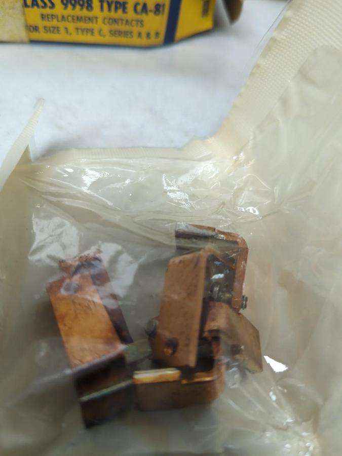 SQUARE D,9998 CA-81,REPLACEMENT CONTACTS SIZE 1 TYPE C SERIES A&B NOS