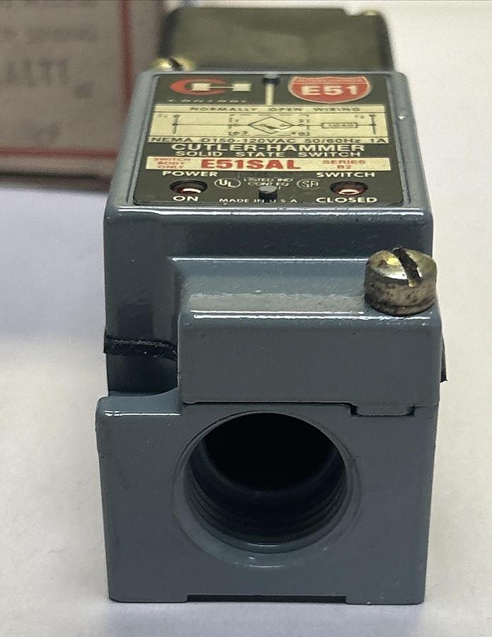 CUTLER-HAMMER,E51ALT1,TOP SENSING PROXIMITY SENSOR NOS