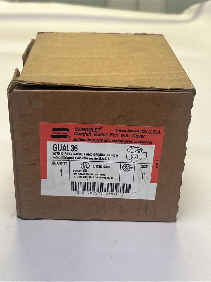 CROUSE HINDS,GUAL36,CONDUIT OUTLET BOX W/ COVER NOS