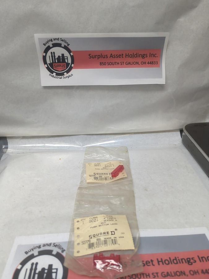 SQUARE D,9001 KXAR4,SERIES A RED PUSH-BUTTON LENS LOT OF 2 NOS