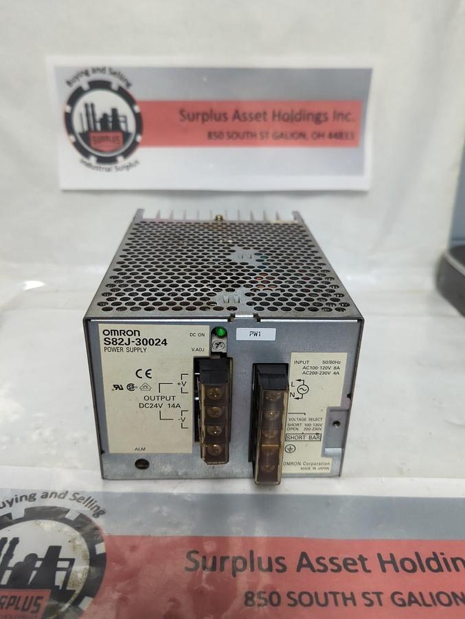 Used OMRON,S82J-30024,SWITCHING POWER SUPPLY PRE-OWNED
