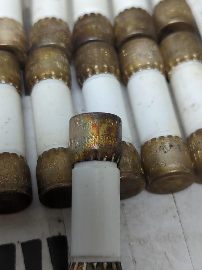 BUSSMANN,FWP 15,SEMI-CONDUCTOR 15 AMP FUSES LOT OF 27 NOS