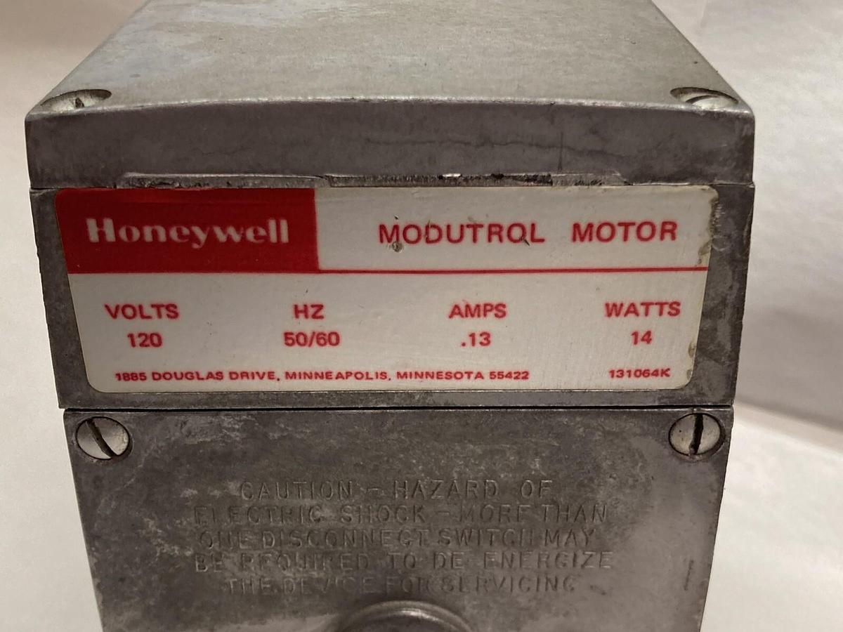 Used Honeywell,M644B-1007,Modutrol Motor 120V 50/60Hz 0.13A 14W