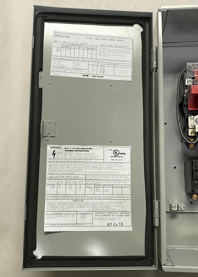 EATON CUTLER HAMMER,DH261FDK,FUSIBLE SAFETY SWITCH 30A 600V NOS