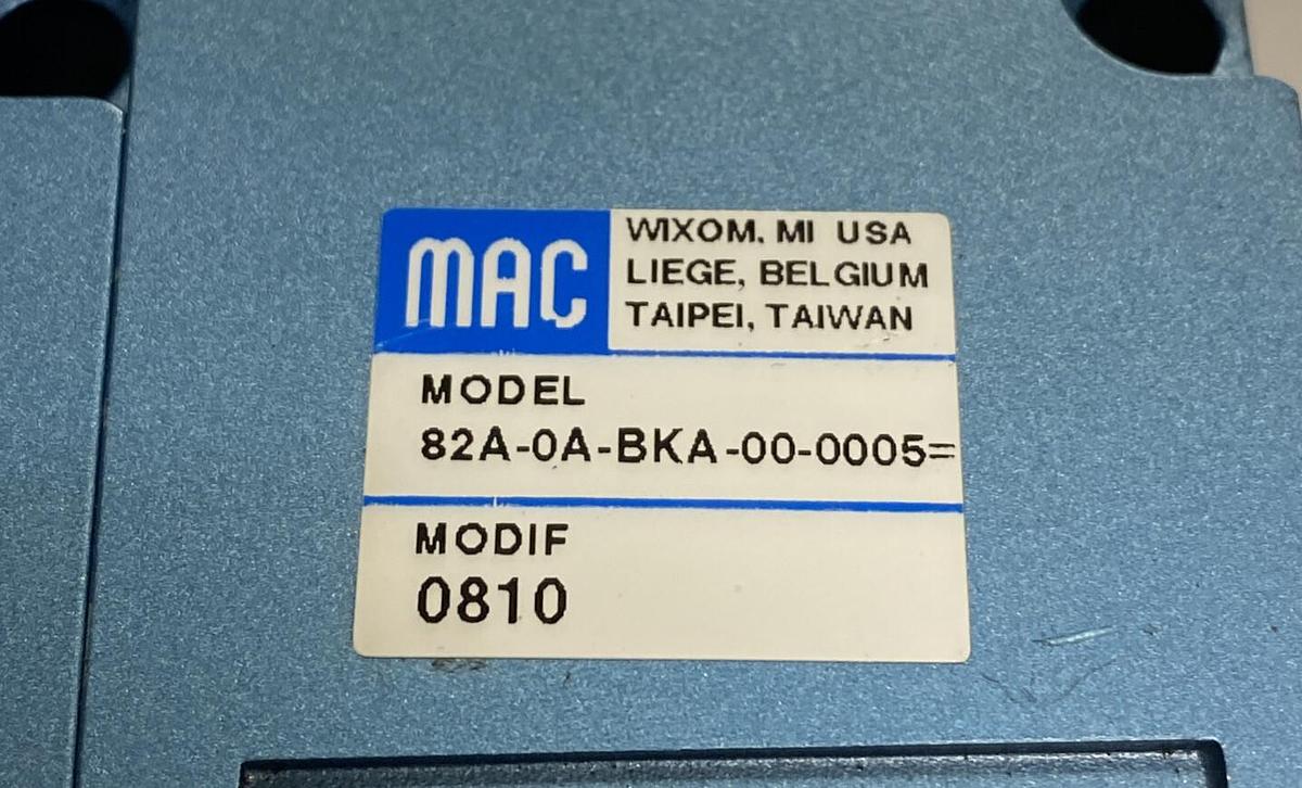 MAC VALVE,82A-0A-BKA-00-0005,MANIFOLD BASE LOT OF 2 NOS
