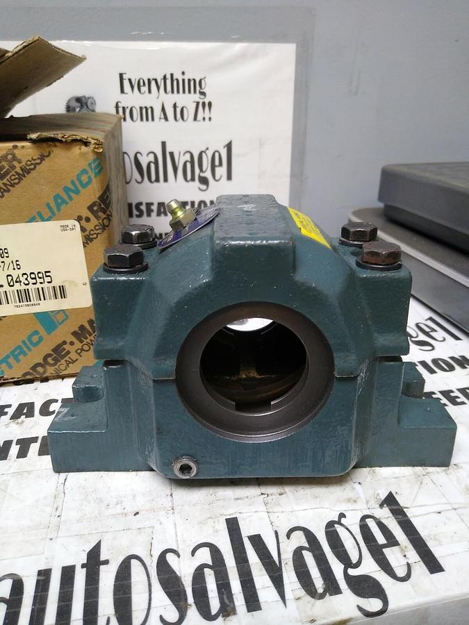 Dodge,HS2USAF509 043995,Pillow Block Housing-2Bolt Base-Split Pillow Block NOS