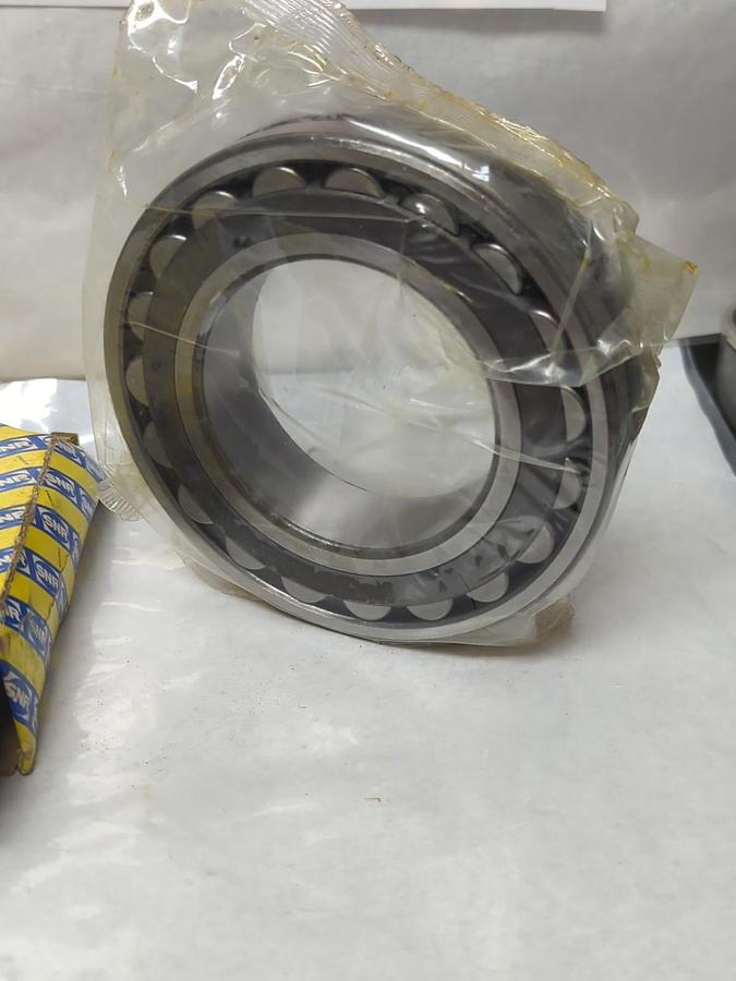SNR,22216 EAB33J30,SPHERICAL ROLLER BEARING NOS
