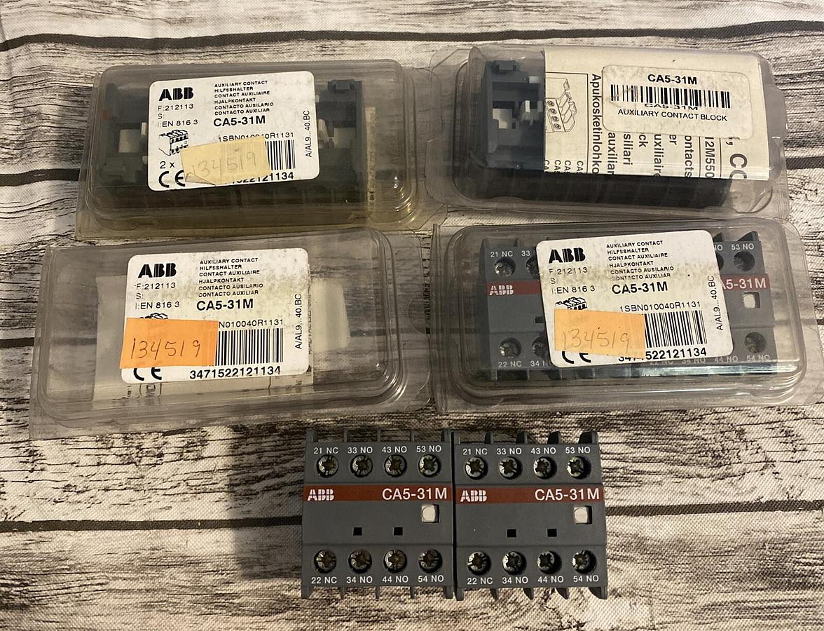ABB,CA5-31M,Auxiliary Contact Blocks Lot Of 4 New