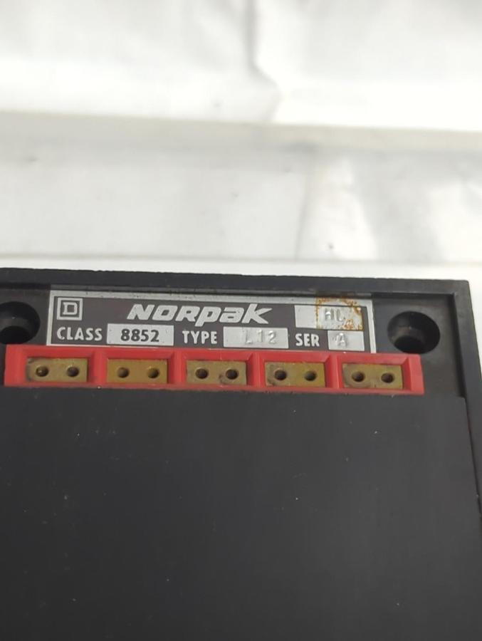 Used SQUARE D,8852-L12,NORPAK BCD DECADE COUNTER SERIES A PRE-OWNED