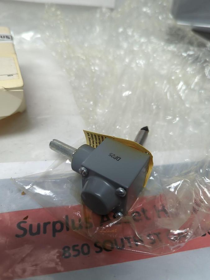 ALLEN BRADLEY,Z-21379,OPERATING HEAD NOS