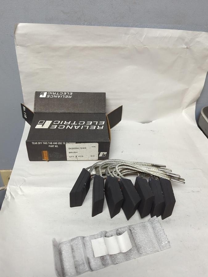 RELIANCE ELECTRIC,SK26500-76WX,CARBON MOTOR BRUSHES BOX OF 7 PIECES NOS