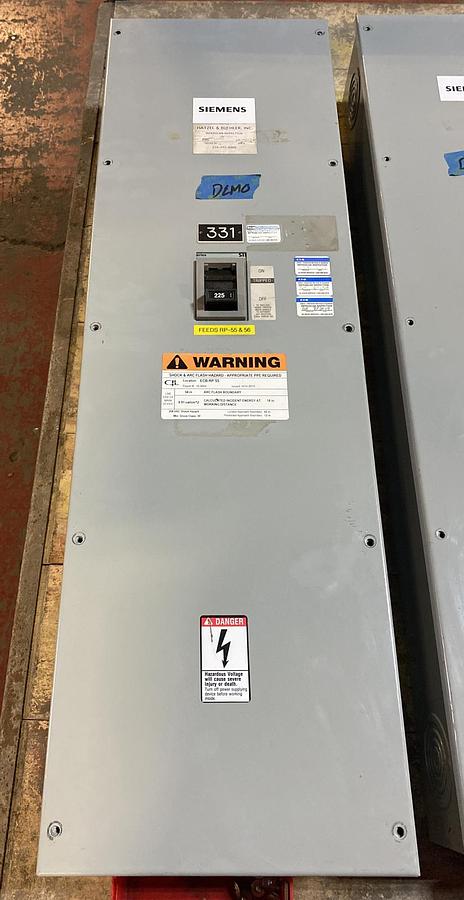 Used Siemens,F6N1S,250A FD63F250 Circuit Breaker Enclosure 600V