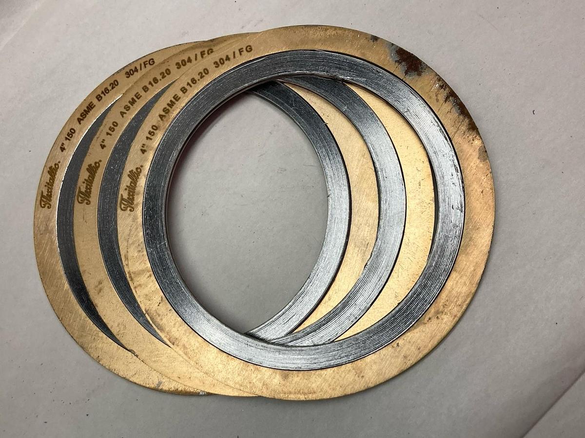 Flexitallic,4" 150 ASME B16.20 304/FG,Spiral-Wound Gas LOT OF 3