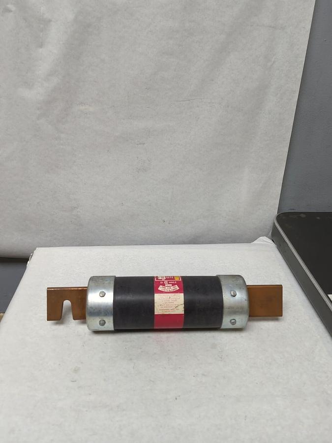 Used COOPER BUSSMANN,FRS-R-300,FUSETRON 300 AMP FUSE PRE-OWNED