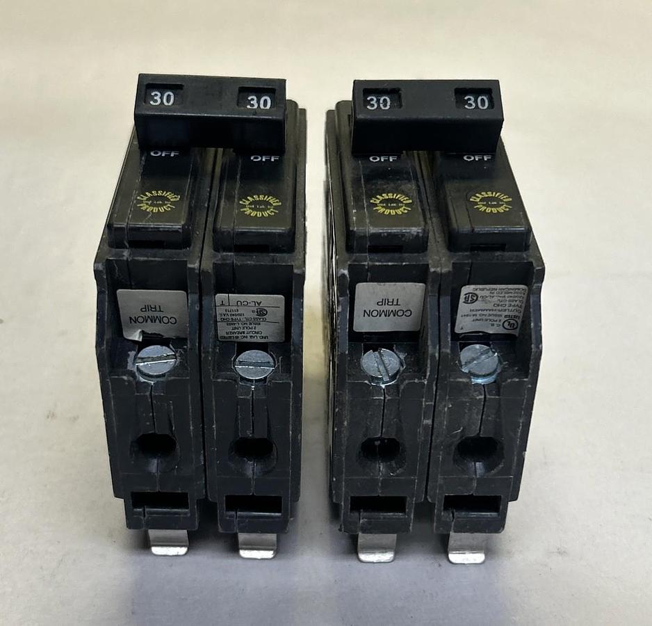 Used CUTLER HAMMER,CHQ230,CIRCUIT BREAKER 30A 120/240V 2P LOT OF 2