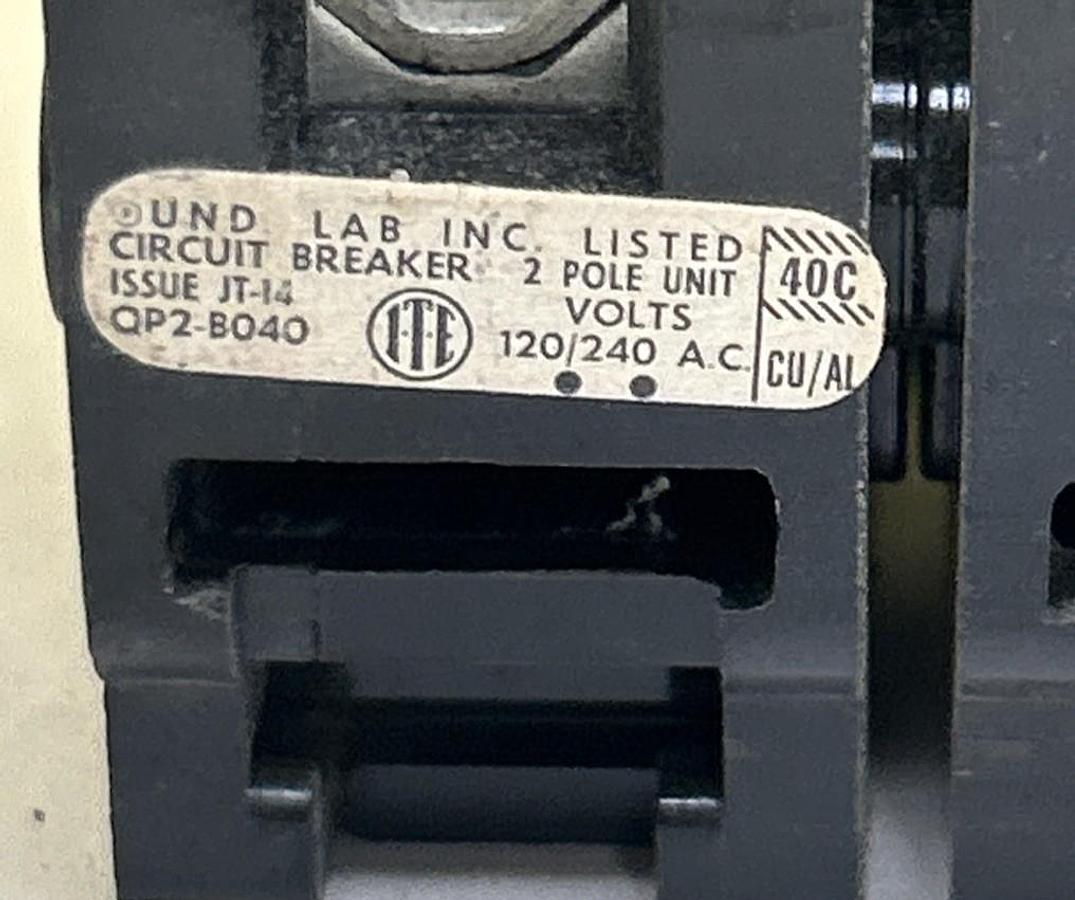 Used ITE,QP2-B040,CIRCUIT BREAKER 40A 120/240V 2P LOT OF 3