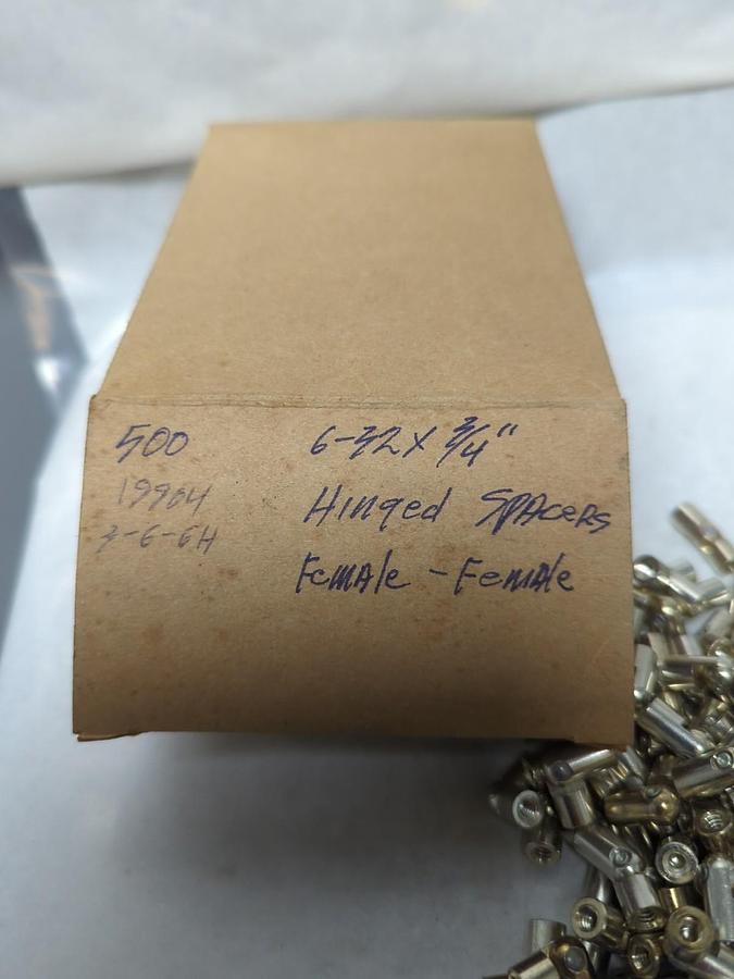 UNBRANDED,#6-32X3/4",HINGED SPACERS FEMALE-FEMALE LOT OF 500 NOS