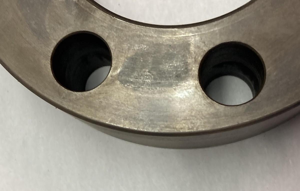 Thomson,8120-448-002,Screw Flange R-2001/02