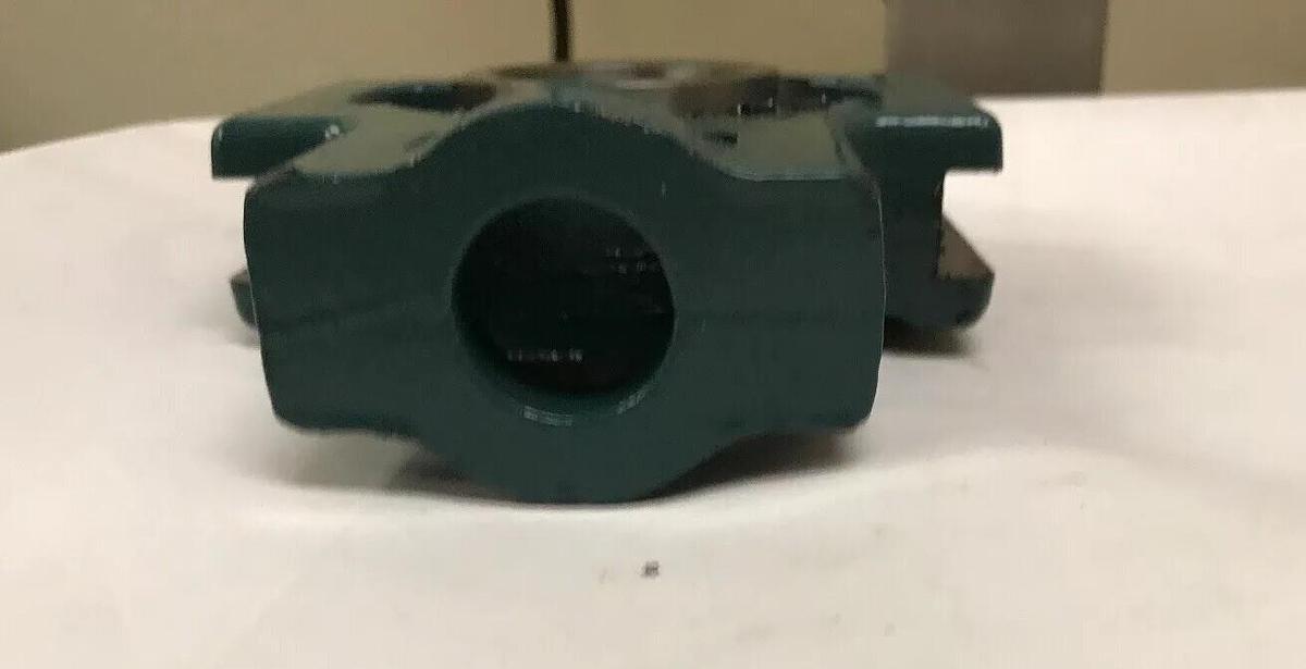 Used Dodge,131216 WTSU-SXR-107,Take-Up Flange Bearing Unit  1-7/16 IN